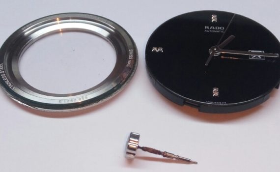 Rado пропускают влагу