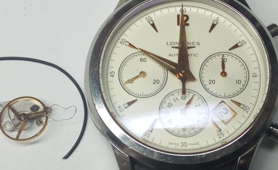 Пошкоджені деталі Longines