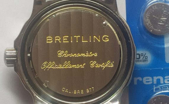 Заміна батарейки в годиннику Breitling